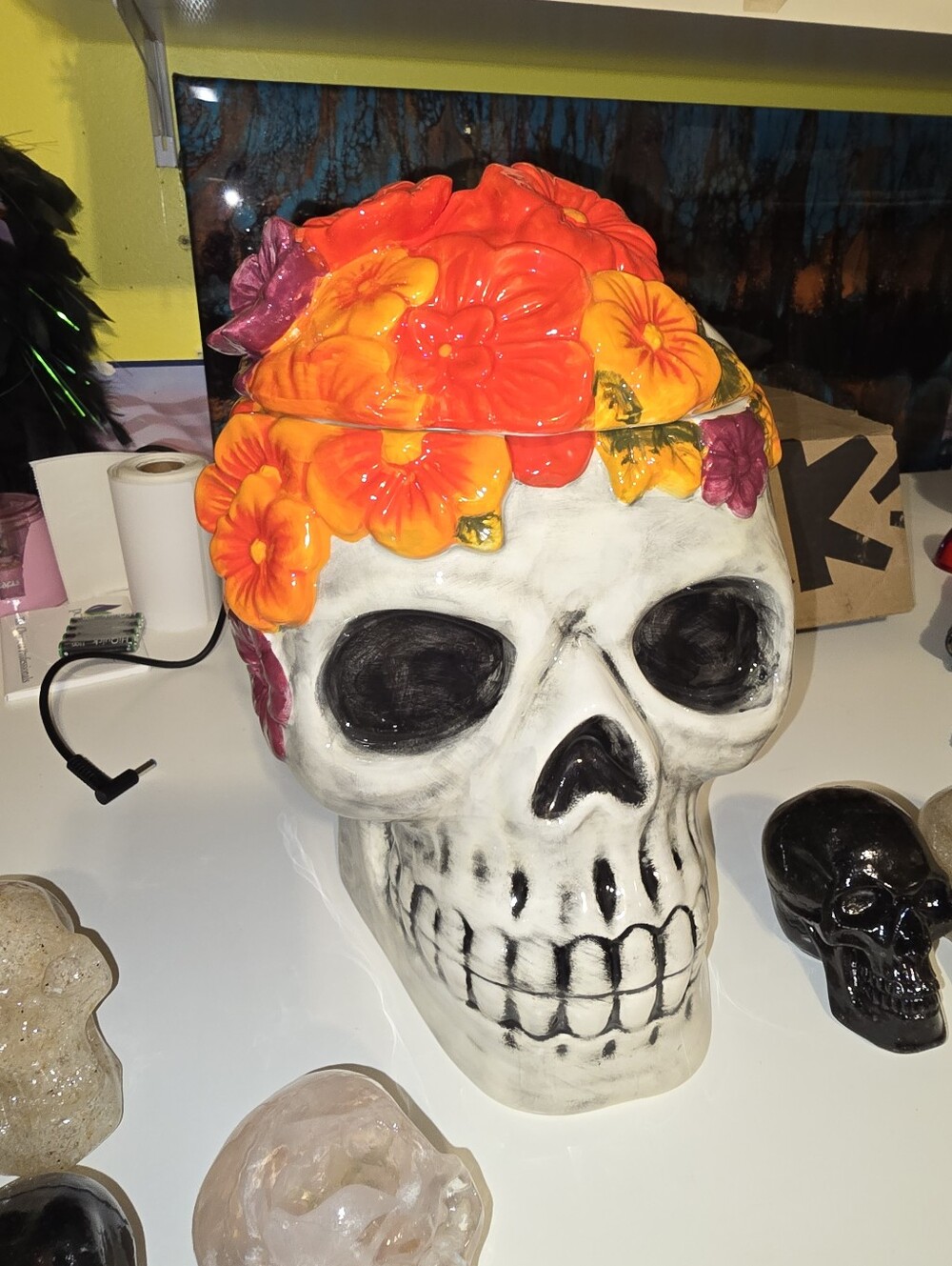 LARGE SKULL COOKIE JAR WITH LID